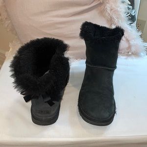 Uggs black